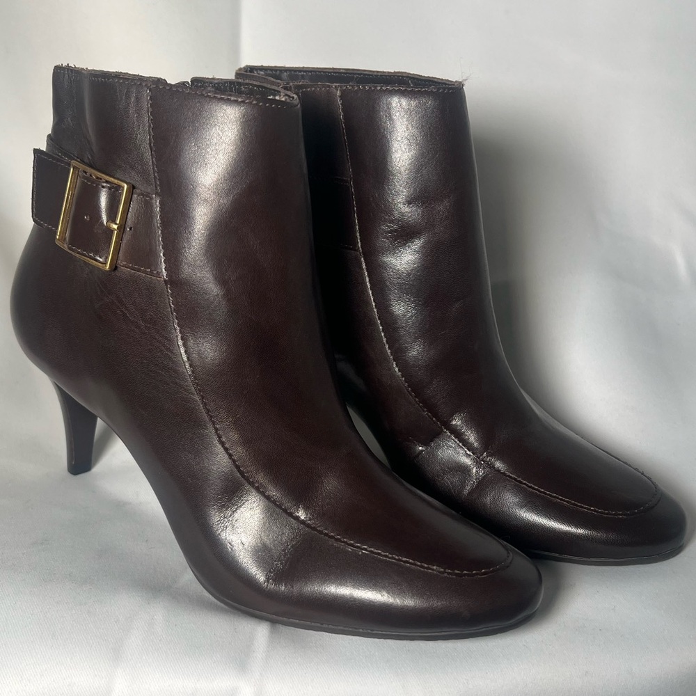 Talbots Leather Ankle Boots 2” Stiletto Heel Brown Size 6.5B - Like New